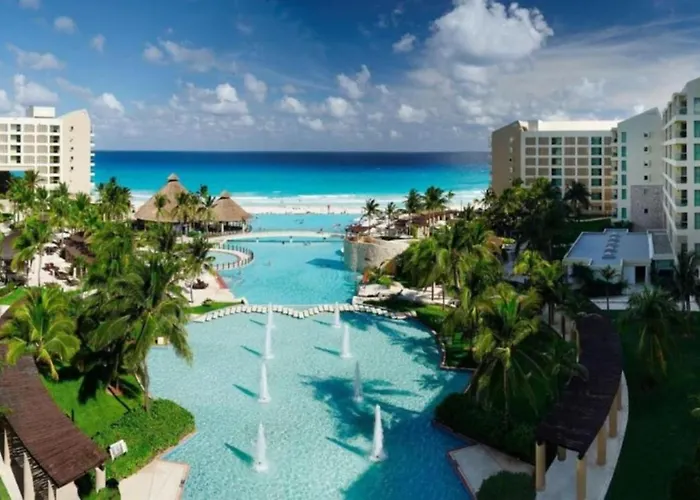 Enjoy The White Sand Resort Beach In A 1Bd Vacation Condo Onsite Infinity Pool Spa And Mini Golf Cancún