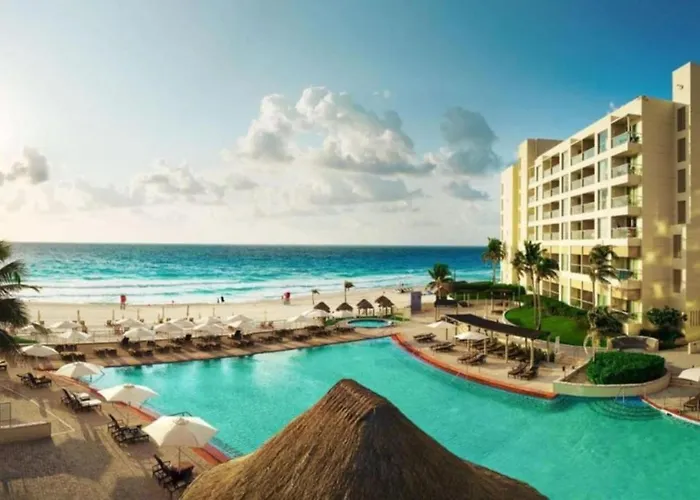 Enjoy The White Sand Resort Beach In A 1Bd Vacation Condo Onsite Infinity Pool Spa And Mini Golf Cancún