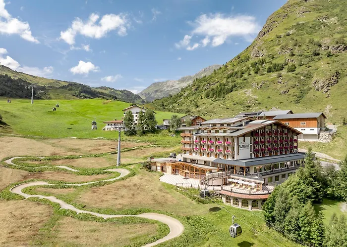 Hotel Almhof Galtür