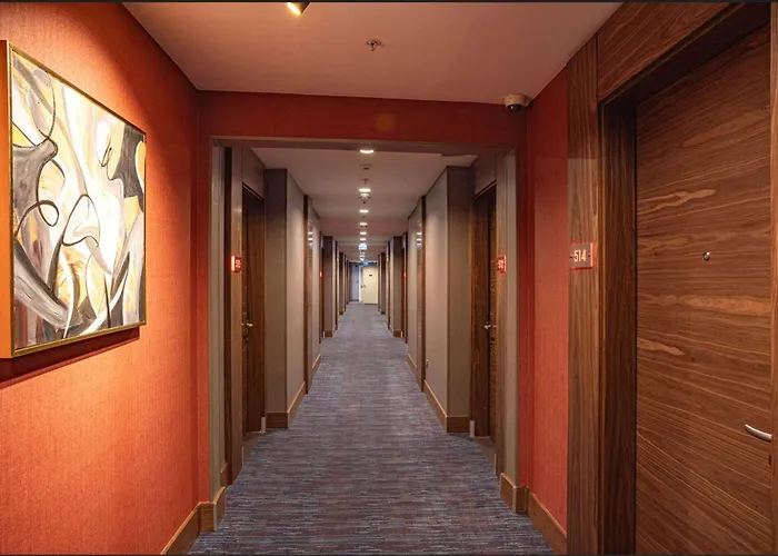 Hotel Ramada By Wyndham Istanbul Alibeykoy