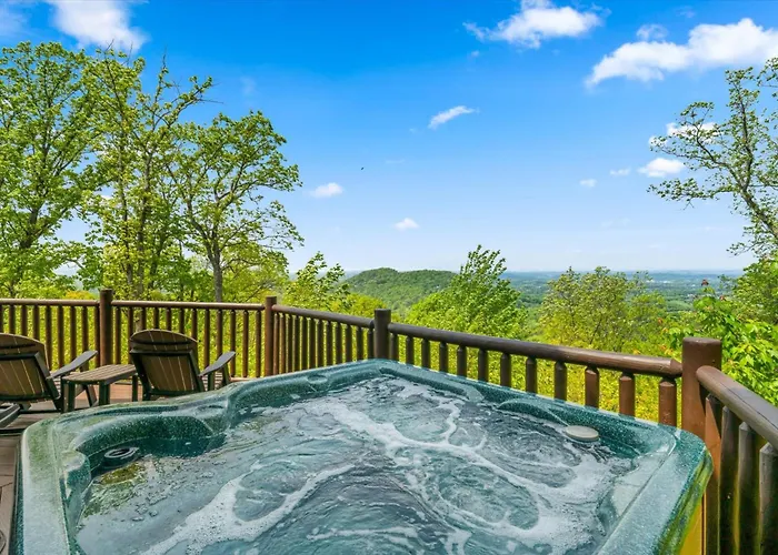 Peekin' Over Pigeon Forge By Colonial Properties