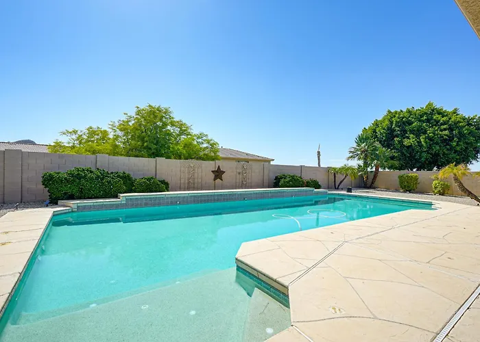 Hot Tub And On-Site Hiking Phoenix Retreat!