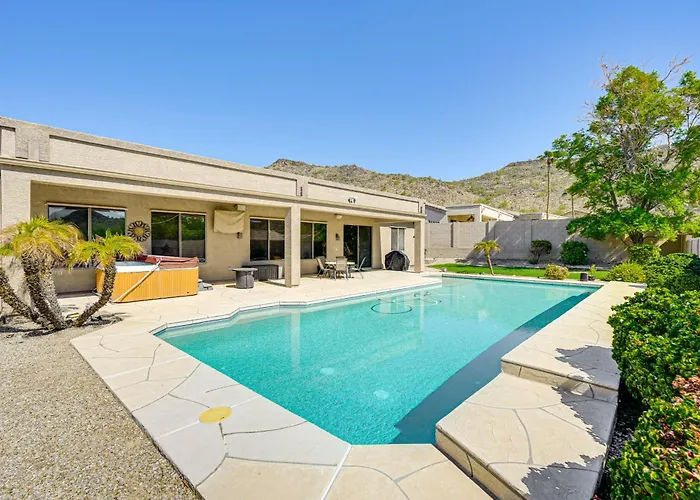 Hot Tub And On-Site Hiking Phoenix Retreat!