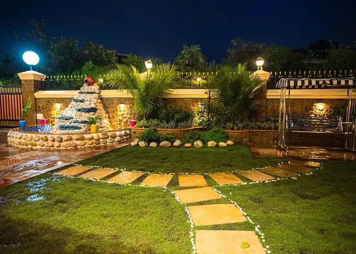 Zline Villa - Luxurious Pure Veg 8Bhk With Party Hall In Lonavla