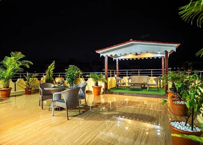 Zline Villa - Luxurious Pure Veg 8Bhk With Party Hall In Lonavla