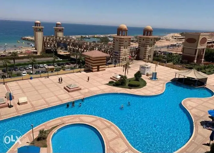 شاليهات اهرامات ابراج بورتو السخنه Ain Suchna