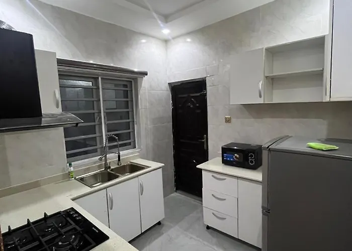 Platinum Apartment Egba