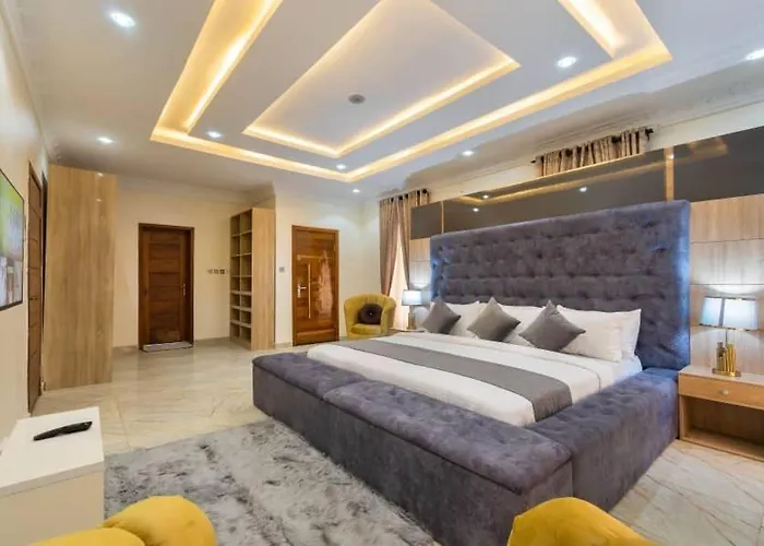 Dy Gold Apartment Magboro-Akeran