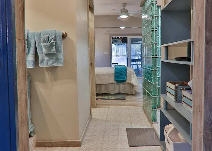 Big Red Cactus - Austin Accommodations