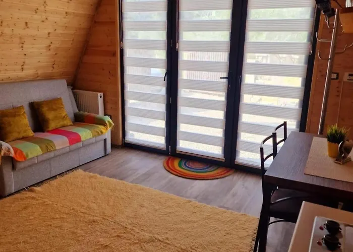 Bucovina-A-Framehouse-Hottub-Fireplace-Patio-Wifi Sucevita