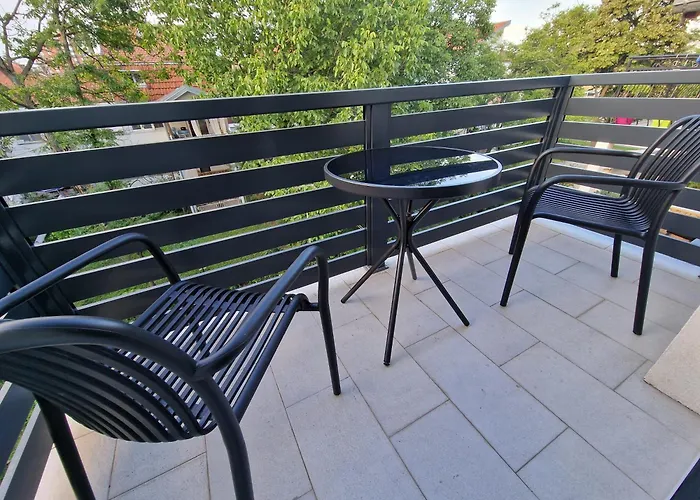 Apartments Lavu Belgrad