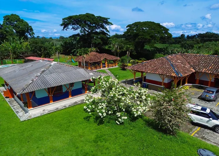 Finca Hotel Shalom La Dorada Eje Cafetero El Edén