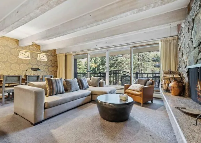 Village Center C2J By East West Hospitality Vail