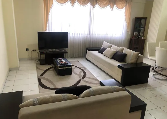 Ferienwohnung Amplio Depto,Parqueo,Zona Exclusiva Cochabamba