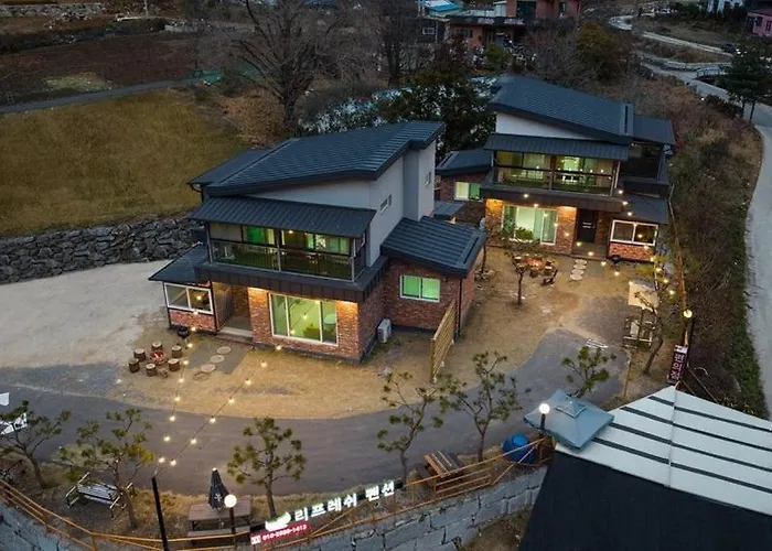 Gapyeong Refresh Pension Spa, Private House
