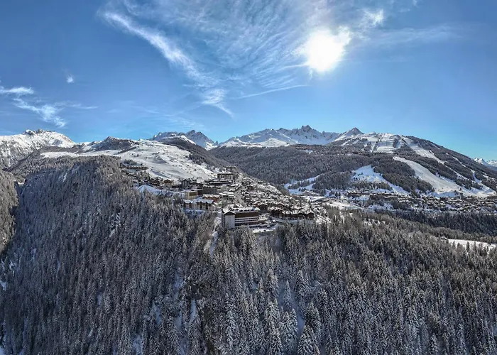 Appartement Spacieux Avec Jacuzzi A Courchevel - Fr-1-563-143