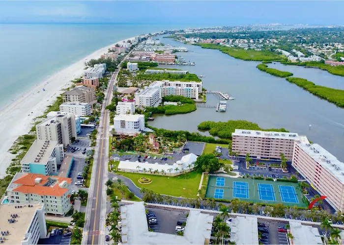 Intracoastal Waterways With Dolphin Sighting At Ytc Resort Clearwater Beach