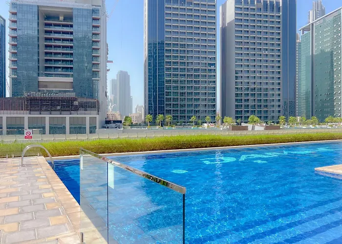 Ferienwohnung Exclusive Burj Khalifa View - Modern 1 BR Dubai
