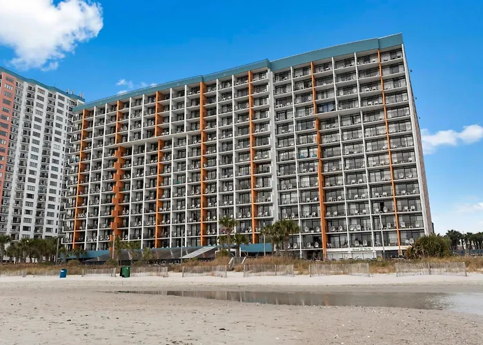 Newly Renovated Oceanfront King Suite! Spectacular Views- Landmark 826 Myrtle Beach