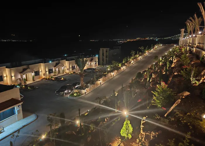 Sea Gate Resort Sweimeh