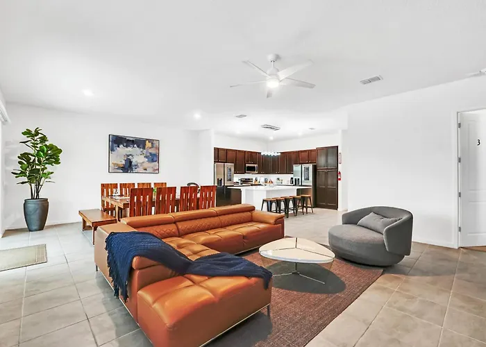 Spacious Dreamscape 12Rooms 11 Bathrooms 25 People Wifi Kissimmee