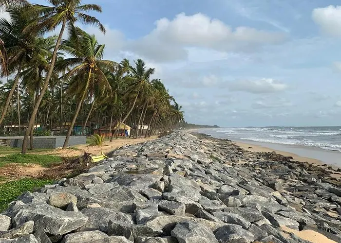 Blue Water Beach Homestay - Private Beach Dh Kalyānpur