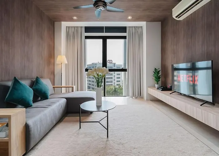 Stylish Muji-Inspired Lumi Tropicana Kl Skyline View Ps4 And Board Games B1-3A Petaling Jaya
