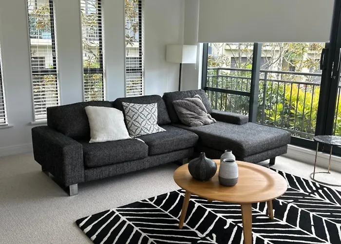 Newmarket Fully Furnished 2 Bedrooms Auckland