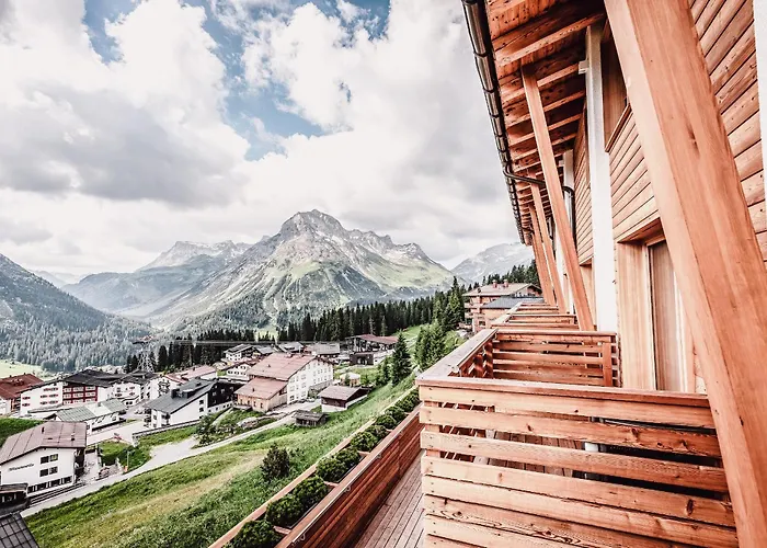 Hotel Goldener Berg Lech am Arlberg