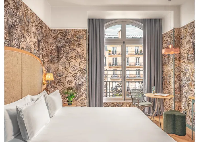 Hotel Miss Fuller Paris