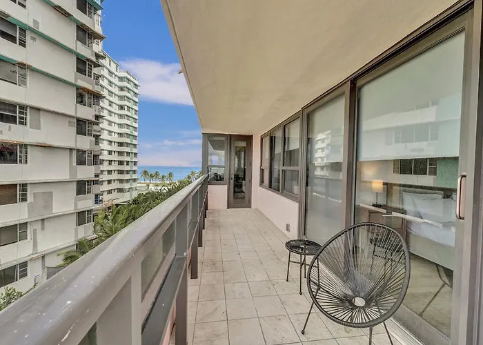 Huge 2Bd Miami Beach With Beach Service -720