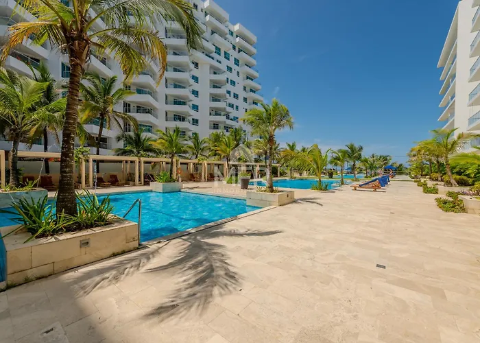 Morros Epic Beachfront Apartment Cartagena 