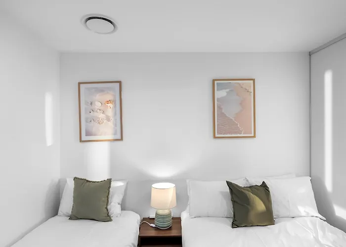 The Haven - Brand New Riverview 2Br With Parking Pool Gym At Surfers Paradise Gold Coast