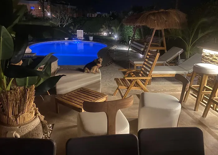 Villa Ain Suchna
