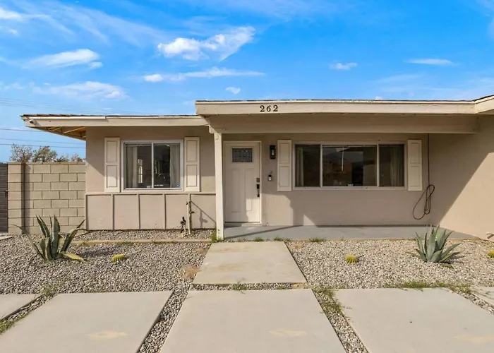 Sunview Paradise By Rather Be Properties Palm Springs