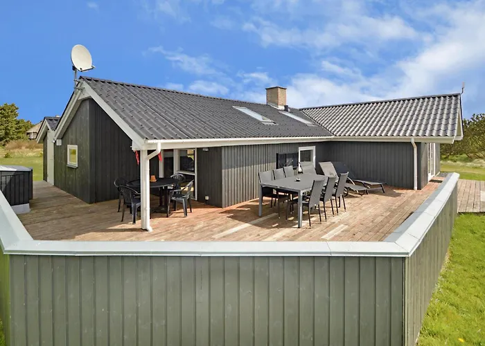 Schönes Haus In Blåvand Mit Wlan