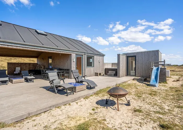 Schönes Haus In Hvide Sande Mit Sauna Havrvig