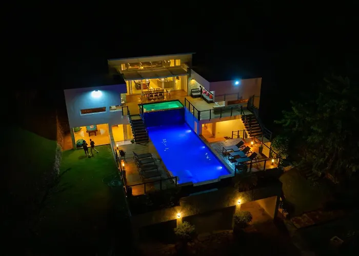Luxury Villa With Ocean View! Sosúa