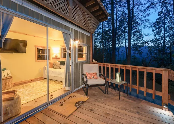 Tiny Home With Spa/Firepit/And More Oakhurst