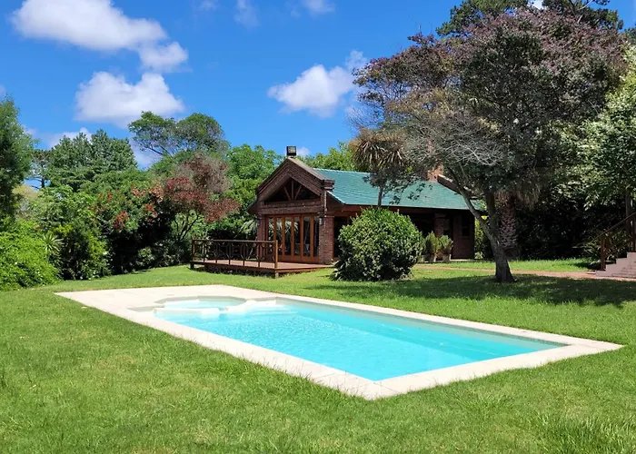Villa Casa Con Piscina En Piriápolis