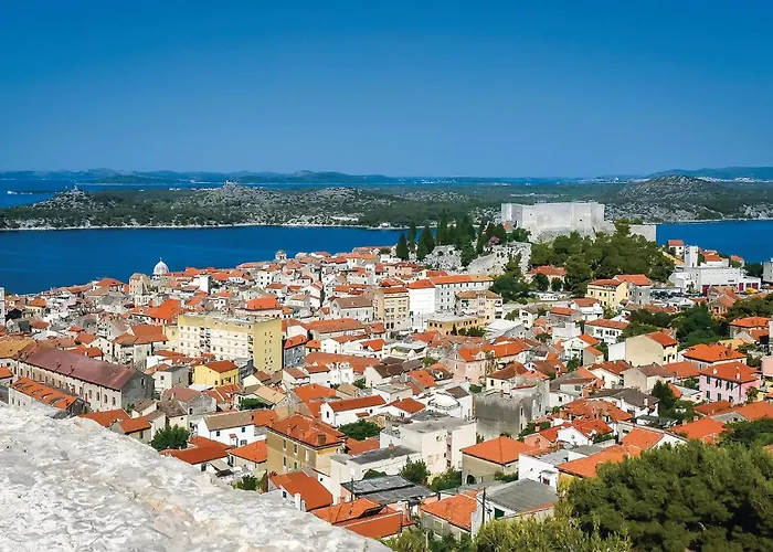 Luxuriöses Apartment In Vodice Mit Meerblick