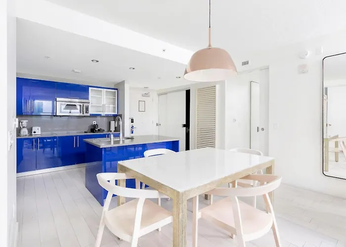2Br W Residence, Fll Beach, Oceanside, Pools, Hot Tub, Bar Credit Fort Lauderdale