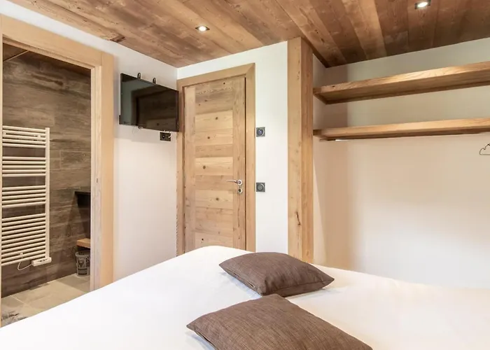Chalet Confortable Au Pied Des Pistes, Sauna Et Spa - Fr-1-467-141 Le Grand-Bornand