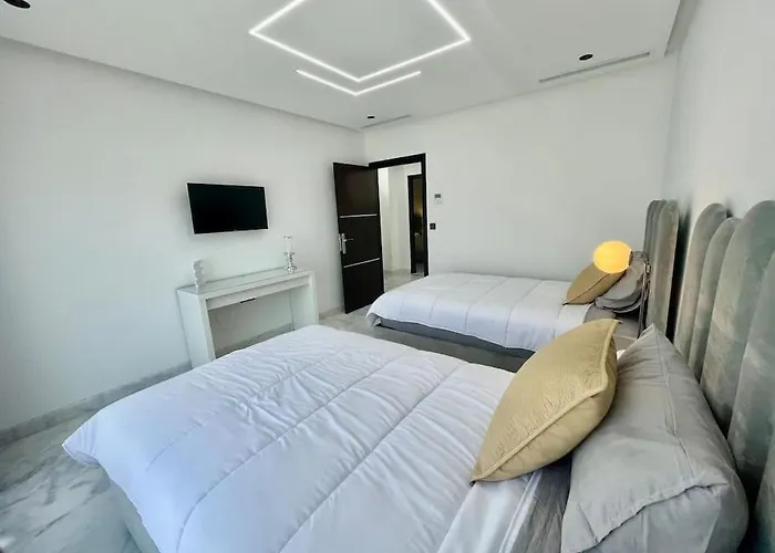 Ferienwohnung The Pearl Penthouse - Jacuzzi & Views Tanger