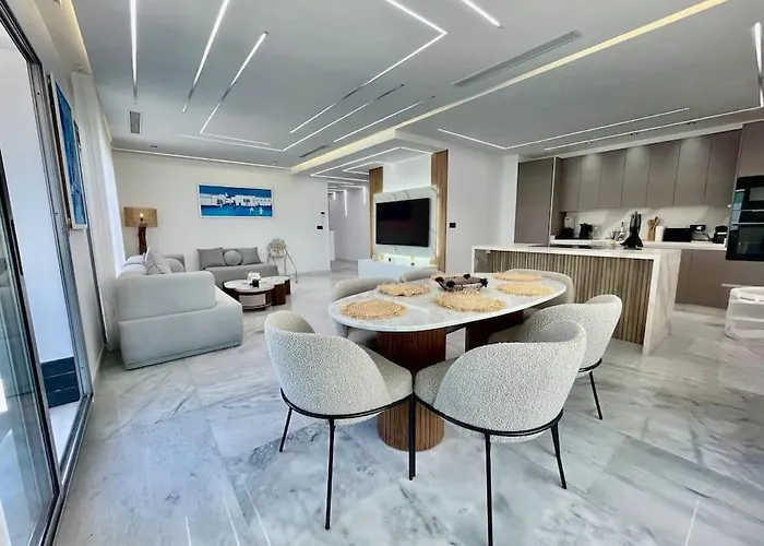 Ferienwohnung The Pearl Penthouse - Jacuzzi & Views Tanger