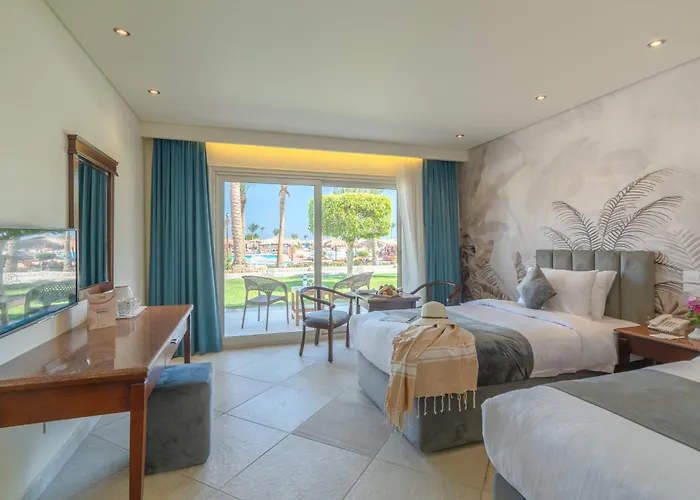 Three Corners Sea Beach Resort Bucht von Coraya