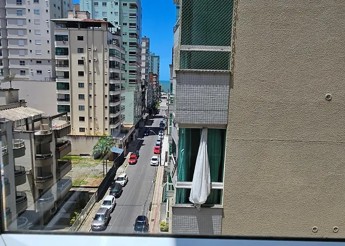 Apto Meia Praia Itapema Sc Com Banheira,Churrasqueira,Garagem