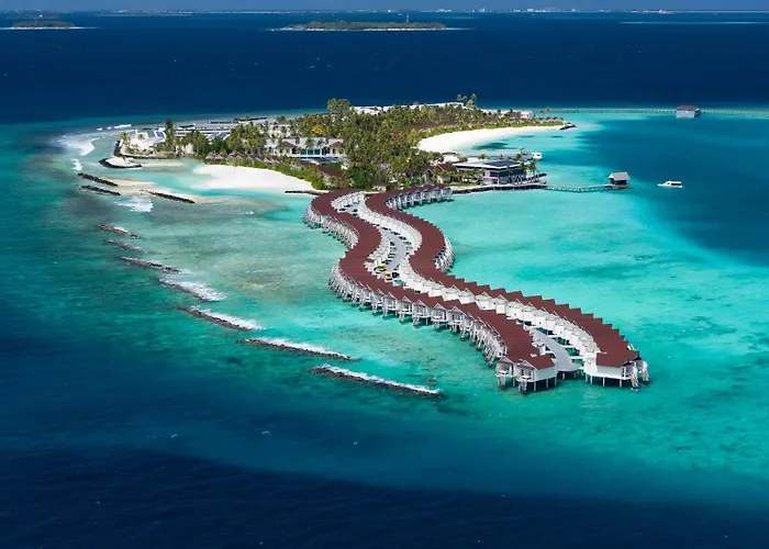 Hotel Oblu Xperience Ailafushi Malé