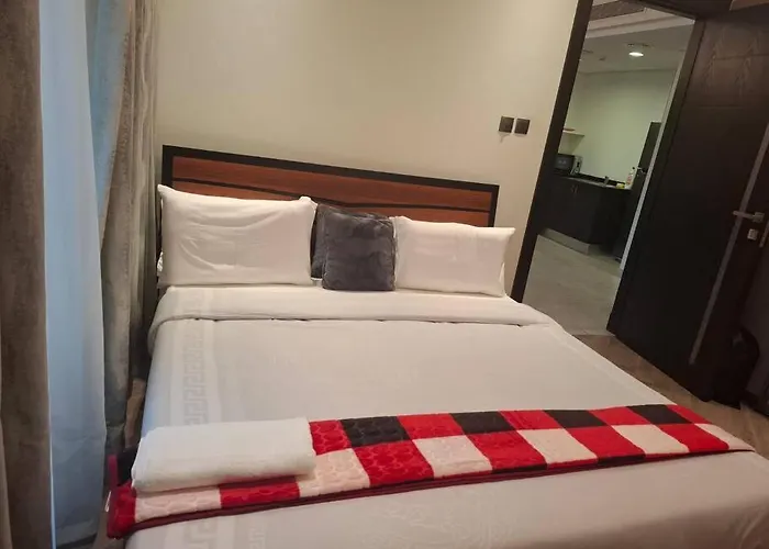 Home On Holiday -Apartments Manama
