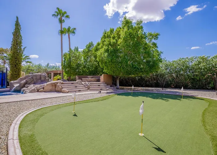 Luxury Estate, Heated Pool, Pickleball Court, More Scottsdale
